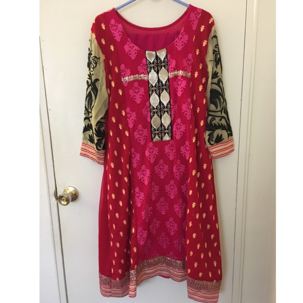 Pakistani/ Indian 3 piece suit